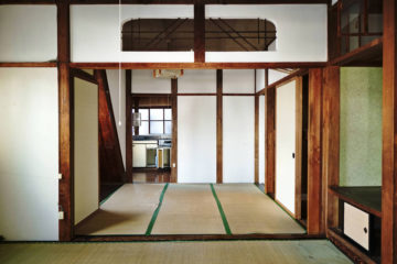 渡里町の貸家